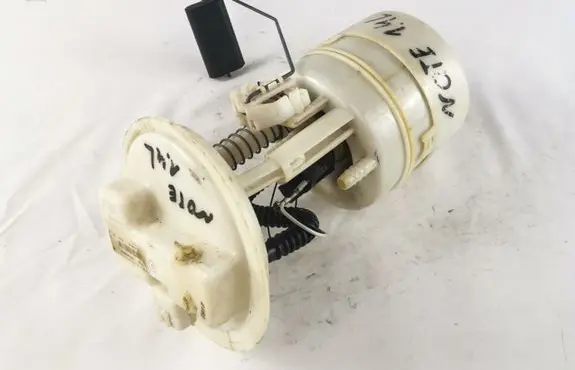 Nissan Note (E11) In-tank fuel pump 0975667990002 47040AX000 33206A