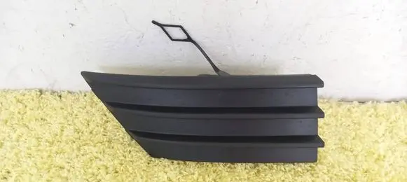 Porsche Macan (95C) Tow hook cap/cover 95C807500C