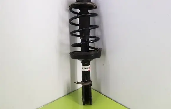 Renault Clio II Front shock absorber with coil spring AHR053MT