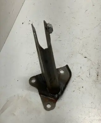 Volkswagen Transporter - Caravelle T5 Holder (bracket) 7H0858251B