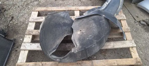 Skoda Octavia Mk2 (1Z) Front wheel arch liner splash guards 