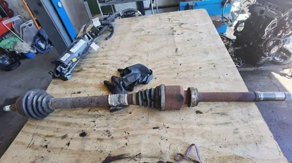 Citroen C4 II Picasso Front driveshaft 9677916180 7636668