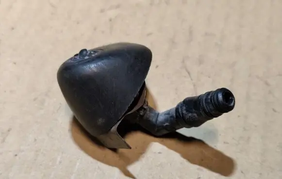 Chrysler Sebring (ST-22 - JR) Headlight washer spray nozzle cap/cover 