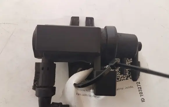 BMW 5 E60 E61 Turbo solenoid valve 70206301 780539101
