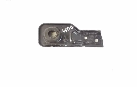 Radiator mount bracket