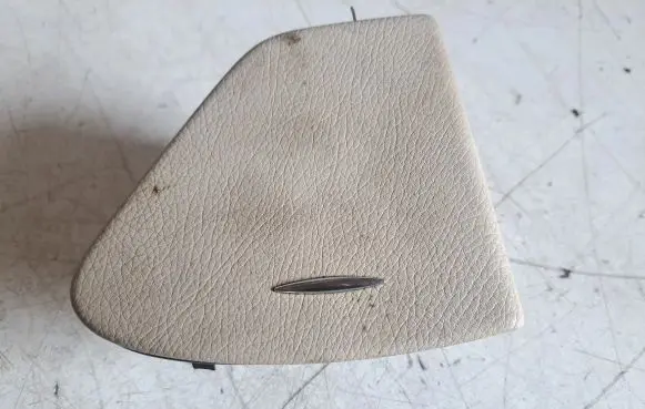 Mercedes-Benz E W211 Rear door ashtray A2118100830