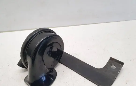 Volkswagen Touareg I Horn signal 6N0951223