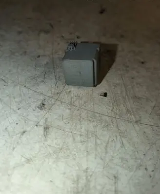 Mercedes-Benz C AMG W204 Other relay A0025422619