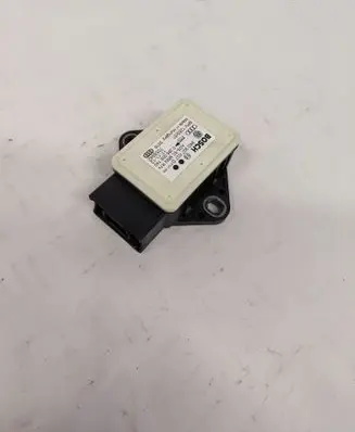 Audi A4 S4 B8 8K ESP acceleration yaw rate sensor 8K0907637D