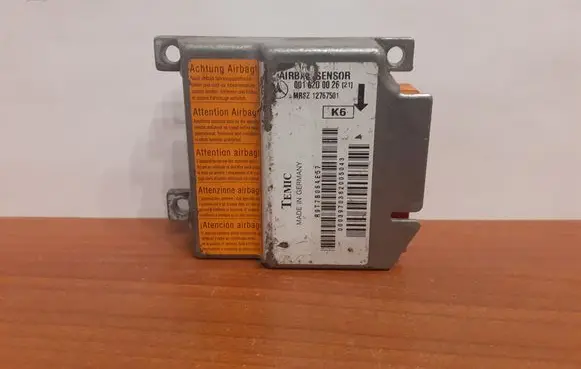 Mercedes-Benz E W210 Airbag control unit/module 0018200026 5866