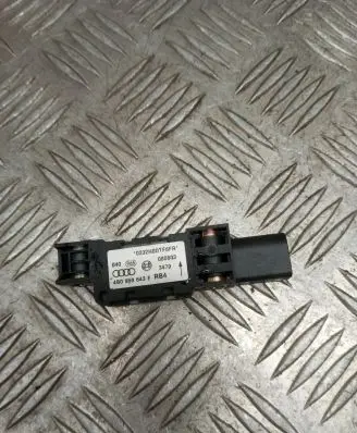 Audi A3 S3 8P Airbag deployment crash/impact sensor 4B0959643E