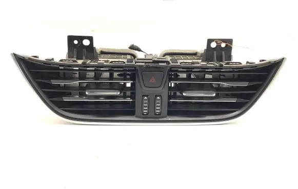 Ford Focus Dashboard side air vent grill/cover trim JX7B19K617