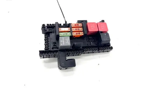 Mercedes-Benz C AMG W205 Fuse box set A2059068501