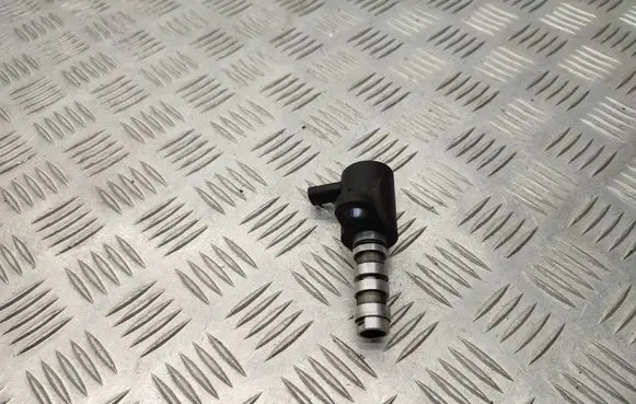 Mercedes-Benz Vito Viano W447 Oil pressure sensor A6541804600