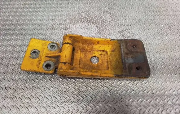 Volkswagen II LT Rear door upper hinge 9017400737LUS 9017400737
