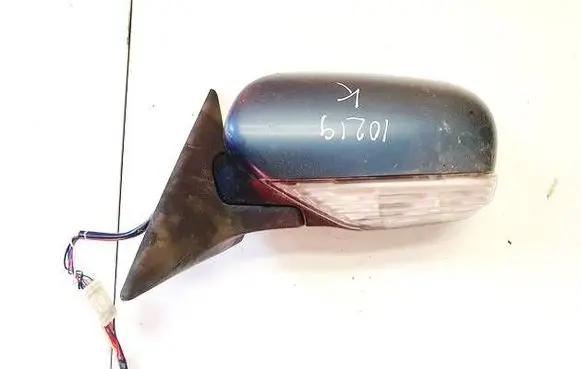 Front door electric wing mirror
