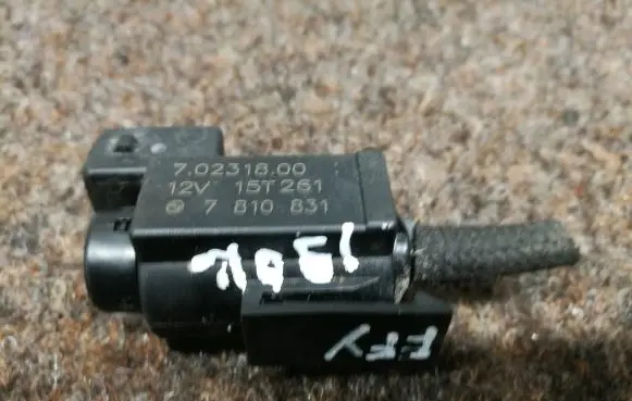 BMW 5 F10 F11 Turbo solenoid valve 7810831