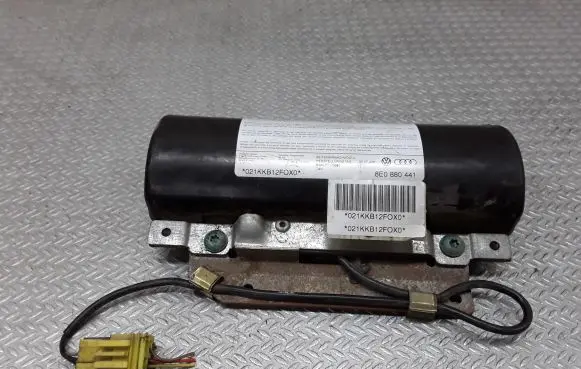 Audi A4 S4 B6 8E 8H Side airbag 8E0880441