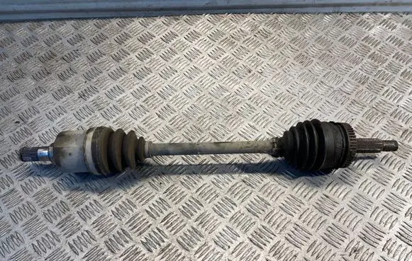 KIA Carens II Front driveshaft