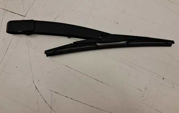 Hyundai i30 Rear wiper blade arm 