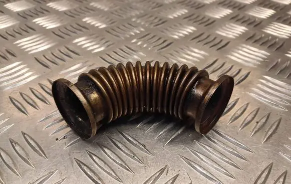 EGR valve line/pipe/hose