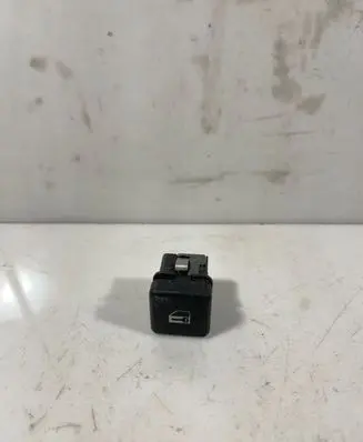 BMW 5 E39 Electric window control switch 8360828