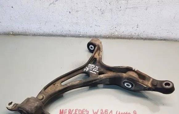 Mercedes-Benz R W251 Front control arm 060009106