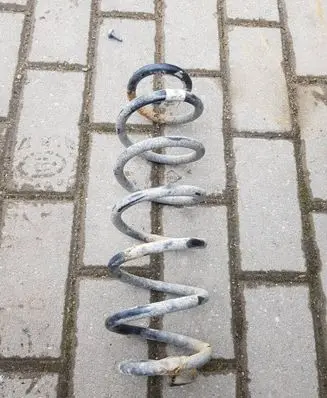 Volkswagen Golf VII Rear coil spring 5Q0511121AF
