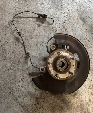 Opel Astra K Front wheel hub 13580304