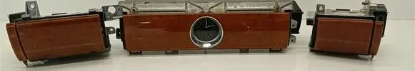 Volkswagen Phaeton Dashboard side air vent grill/cover trim
