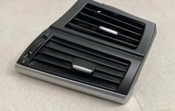 BMW X5 E70 Dashboard side air vent grill/cover trim 7161804 773201 0117800