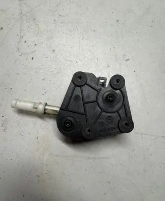 Audi A3 S3 8L Tailgate boot lock/latch motor 8E9827833