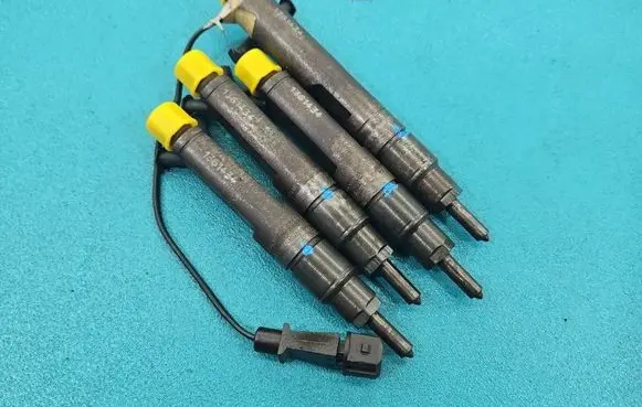 Audi A4 S4 B5 8D Fuel injector 028130201J IMPRK1361434