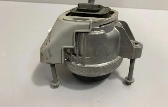 BMW M4 F82 F83 Engine mount bracket 2284818