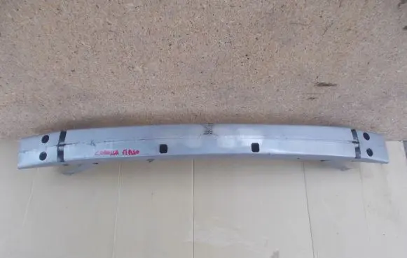 Toyota Corolla Verso E121 Front bumper cross member
