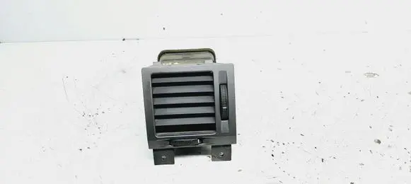 Opel Vectra C Dashboard side air vent grill/cover trim