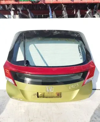 Honda Civic IX Tailgate/trunk/boot lid