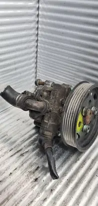 Ford Galaxy Power steering pump 3A674AA