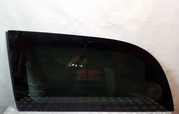 Chrysler Grand Voyager V Rear side window