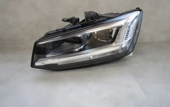 Audi Q2 - Headlight/headlamp