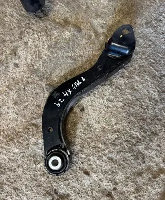 Toyota bZ4X Other rear suspension part FQEWF