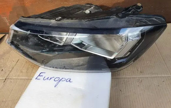 Volkswagen Caddy Headlight/headlamp 2K8941005A