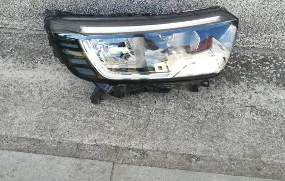 Renault Kangoo II Headlight/headlamp