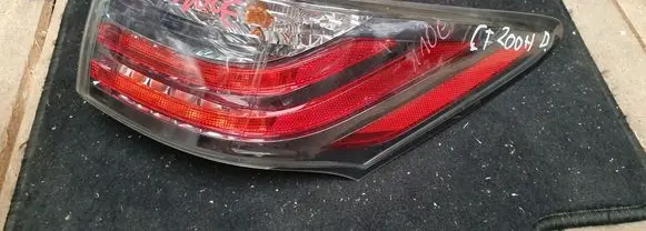 Lexus CT 200H Rear/tail lights 7615
