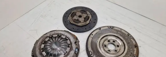 Skoda Fabia Mk1 (6Y) Clutch set kit R0301052710 BV7036141032 BV036161026