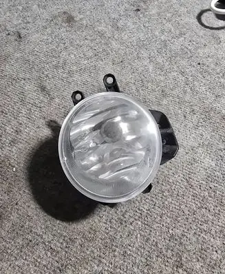 Toyota Yaris Front fog light 8122002110 90008497 08072018