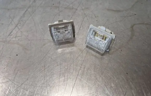 Mercedes-Benz C W205 Number plate light A2218200856