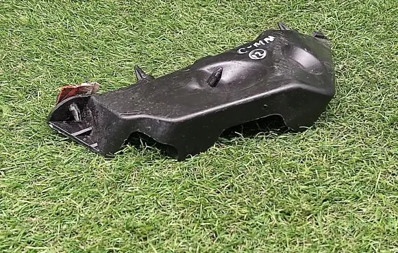 Ford Focus C-MAX Front bumper mounting bracket AM5117D959A