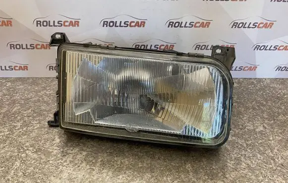 Volkswagen PASSAT B3 Headlight/headlamp 13348000