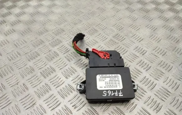 Mercedes-Benz B W246 W242 Hand brake control module A2469004512 A2465450532 A2469021002